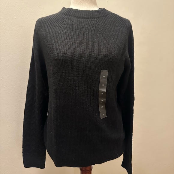Banana Republic Dark Knit Pullover - Picture 1 of 2